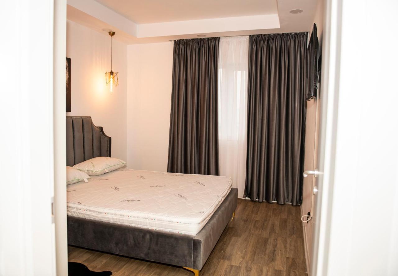 Raphael Apartment North Bucharest Cosmopolis Stefanestii de Jos Eksteriør bilde